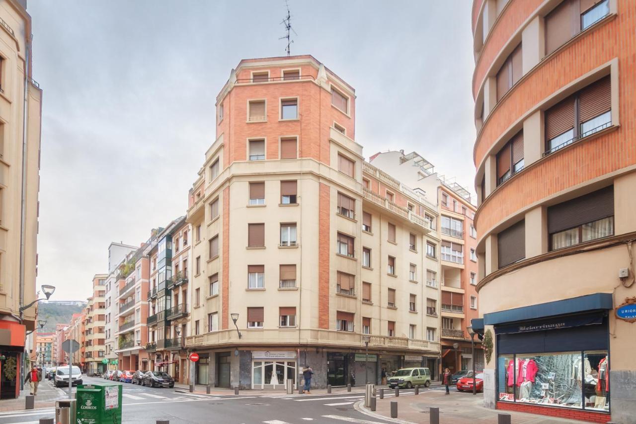 Modern Lovely House Guggenheim بلباو المظهر الخارجي الصورة